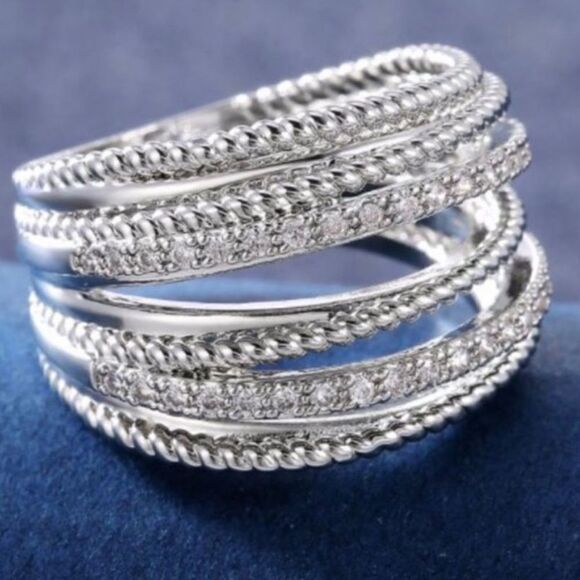 The Moderne Statement band ring in 925 & white sapphire sz 5 - Picture 4 of 8